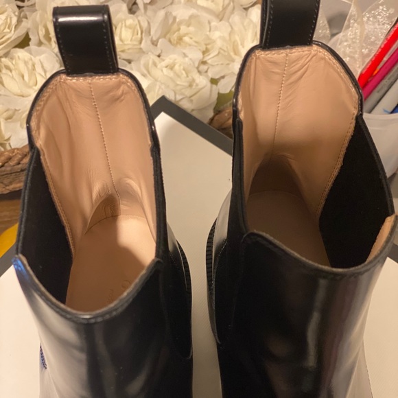 Gucci Leather Ankle Boot with Belt size 39 - Picture 4 of 10